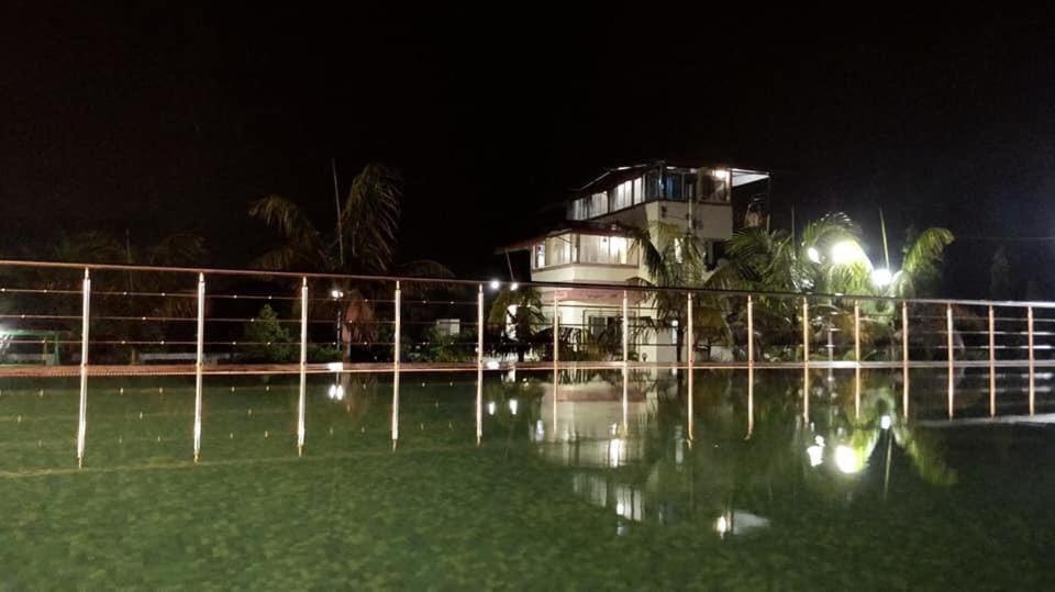 Sfurti Farms Hotel Badlapur Buitenkant foto